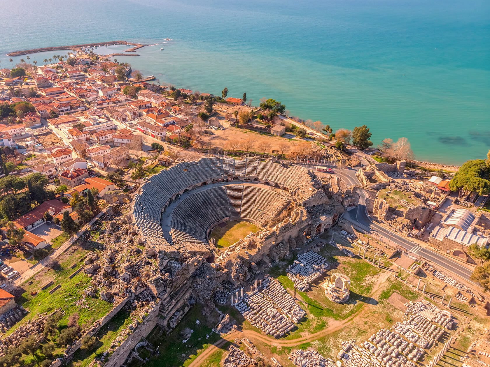 Antalya’da Tatil Evi Sahibi Olmanın Avantajları
